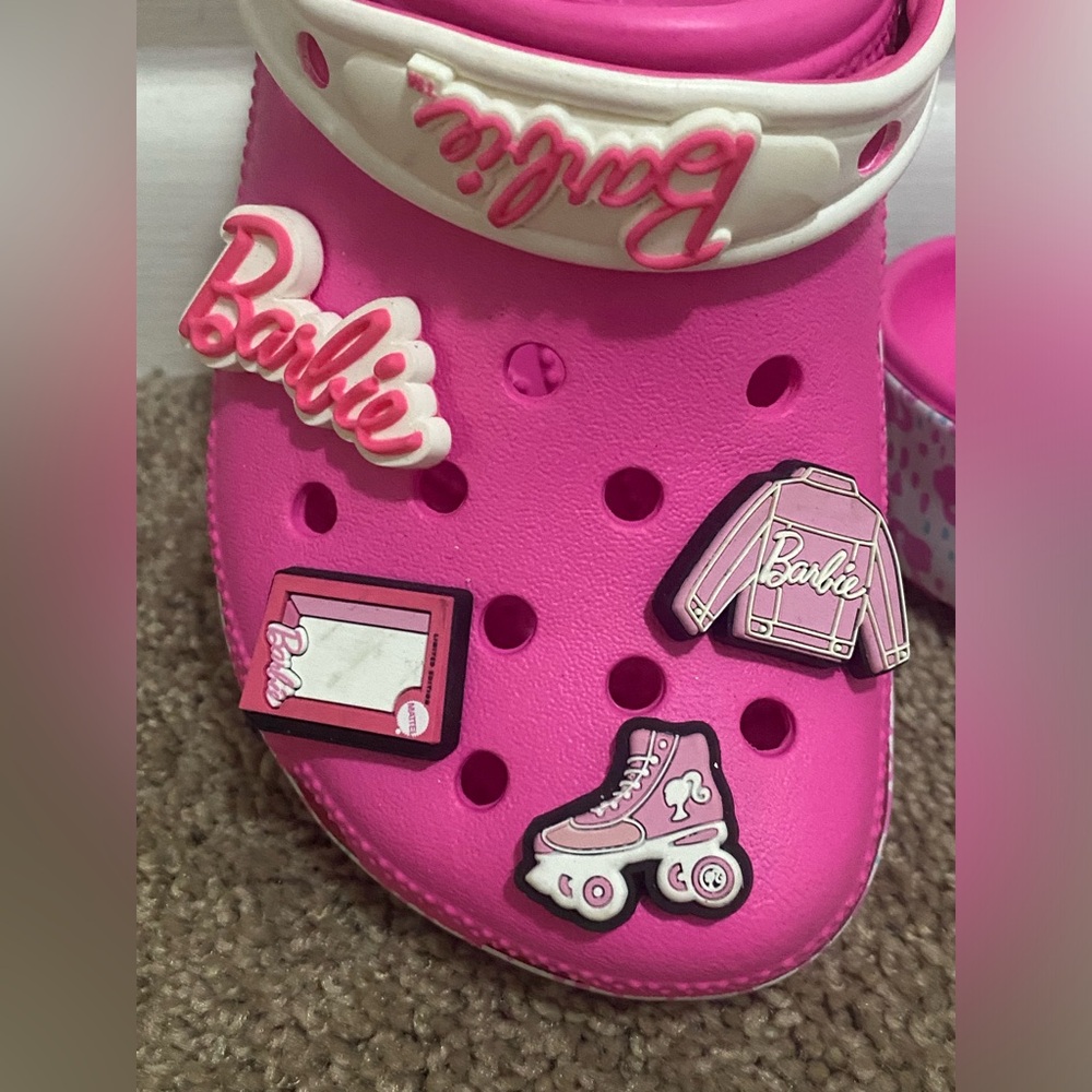Adult Barbie Classic Crocs size 7 - Picture 4 of 7